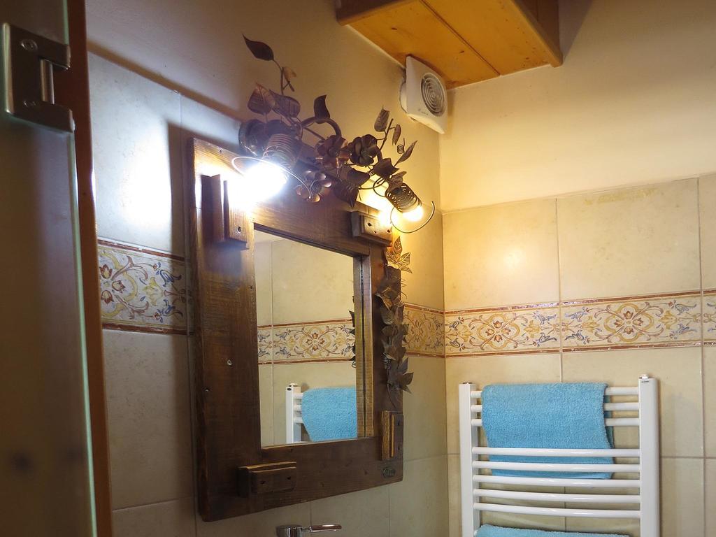 Mystras Inn Екстериор снимка