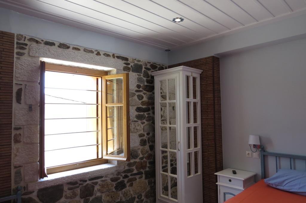 Mystras Inn Екстериор снимка